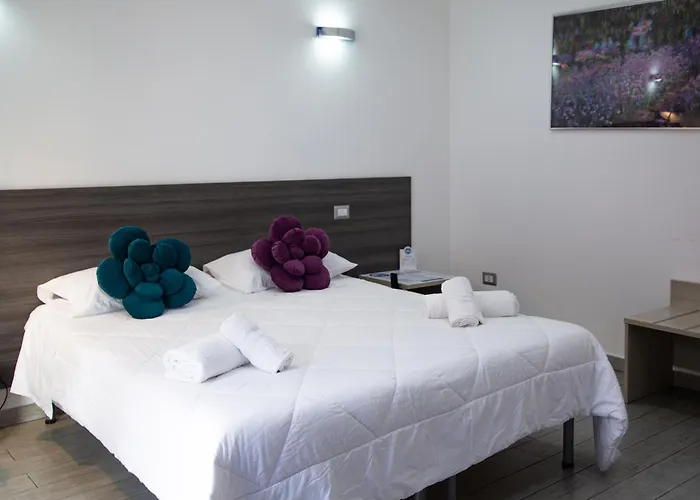 בית הארחה La Maison De Monet ברינדיזי