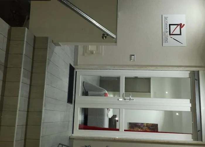 La Maison De Monet 4* ברינדיזי