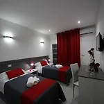 La Maison De Monet 브린디시