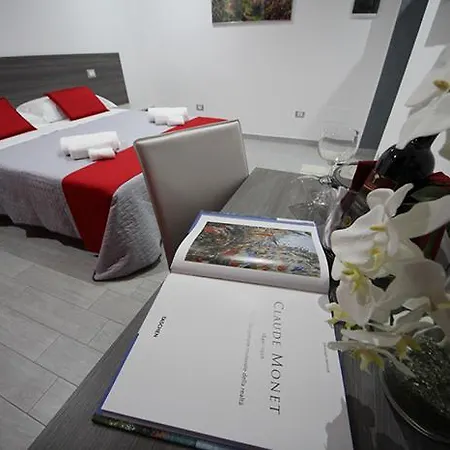 Casa de hóspedes La Maison De Monet Brindisi