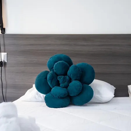 La Maison De Monet Μπρίντιζι